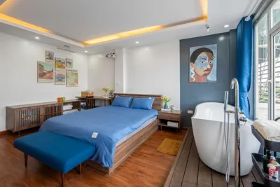 Holly's Elegance Retreat with bathtub in Old Quarter – Fotos 2