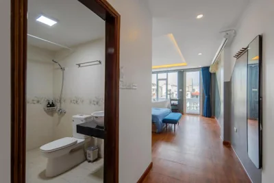 Holly's Elegance Retreat with bathtub in Old Quarter – Fotos 3